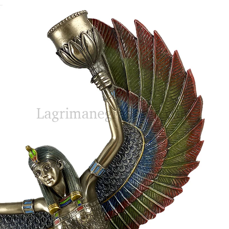 Detalle Ala Figura Diosa Isis Candelabro