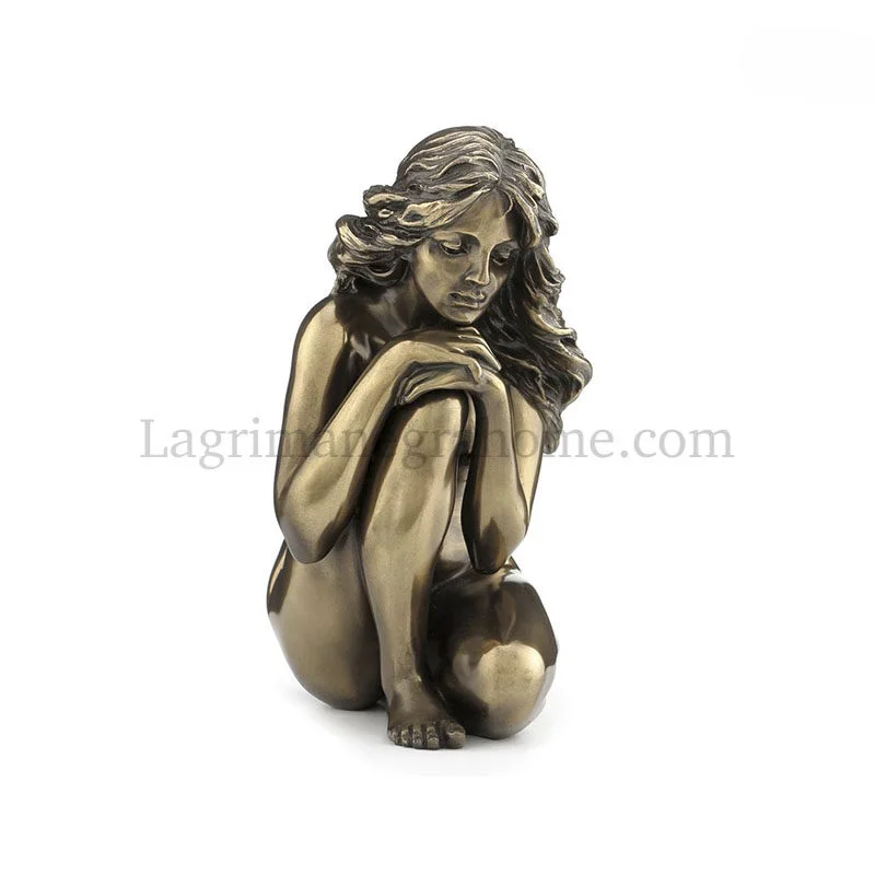 figura mujer bronce