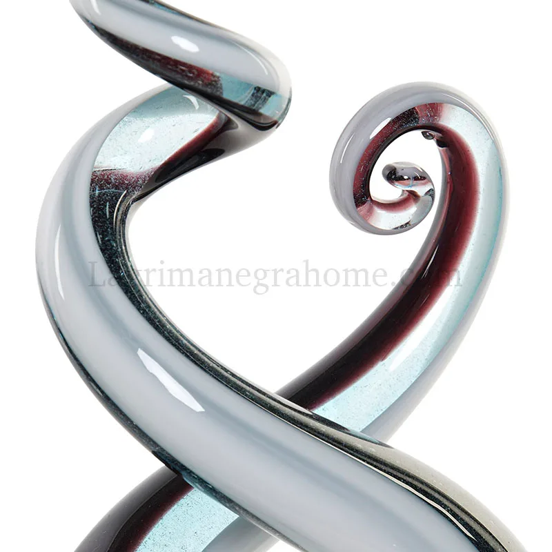 Escultura cristal espiral azul detalle 1